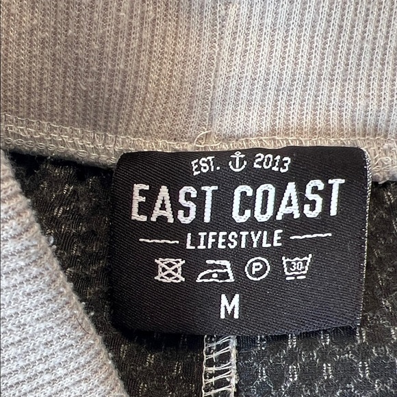 Textured Beige Joggers - Picture 5 of 5